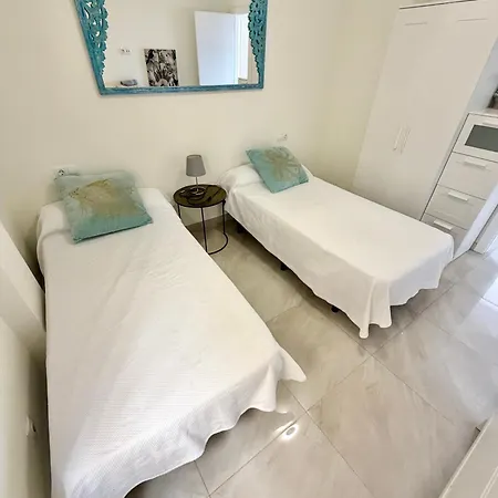 Vue Ocean, 2 Confortables, En Face *
